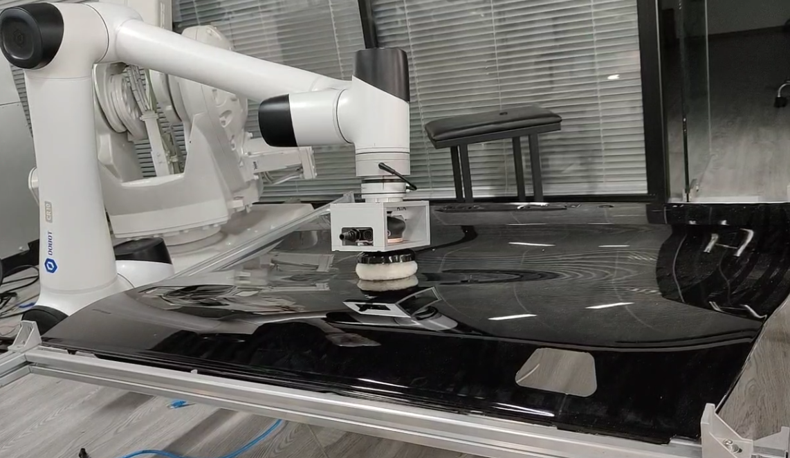 CRS系列協作機器人,大負載協作機器人,安全皮膚、汽車車門漆面打磨